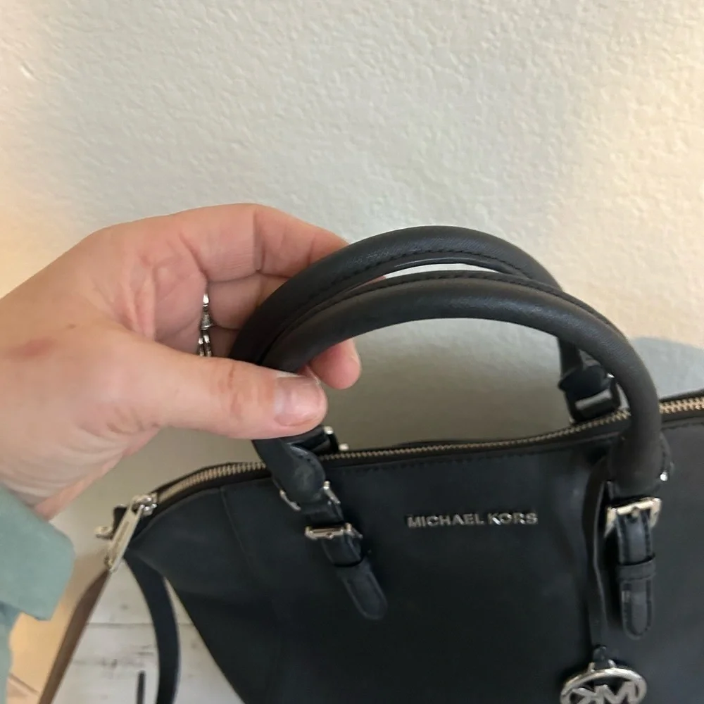 Michael Kors Nero Black and silver Purse with crossbody strap